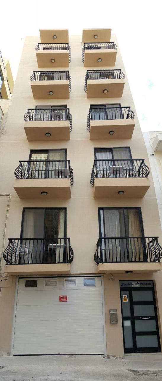 Seashells 2 Bedroom Apartment With Sunny Terrace With Stunning Sea Views - By Getawaysmalta セント・ポールズ・ベイ エクステリア 写真